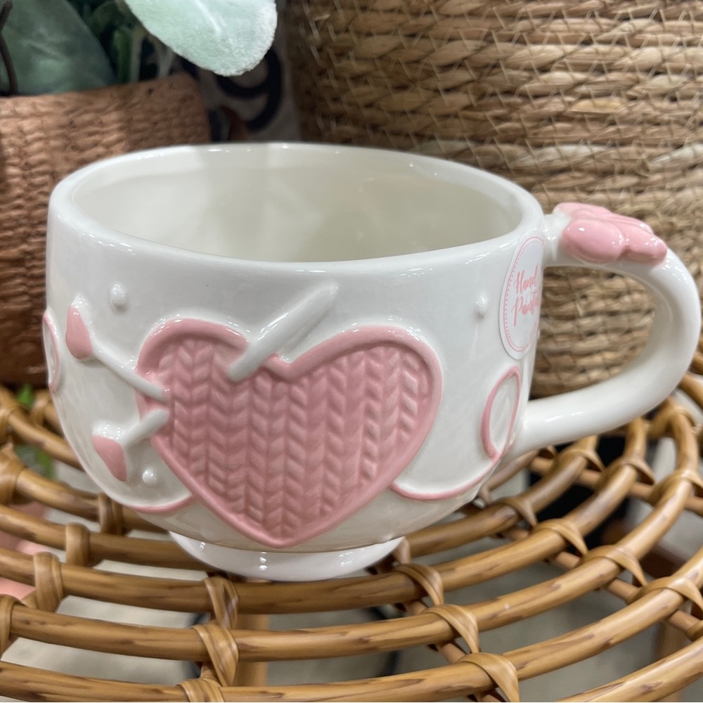 Knitting Yarn Heart Valentine Pink Heart Pink Bow Ceramic Coffee Mug NEW